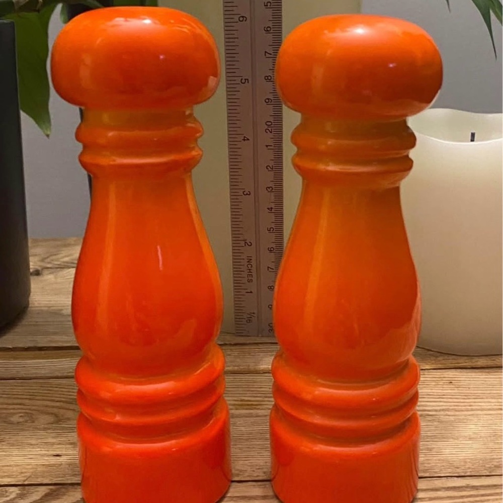 Vintage 1960s Mid-Century Modern Orange Ceramic Salt & Pepper Shakers Japan